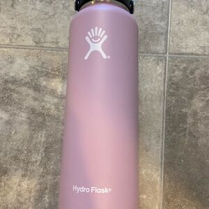 Hydro Flask Pastel Purple Bottle 40oz